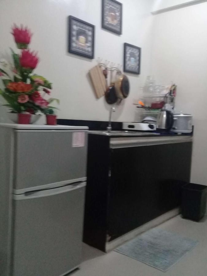 Ekonumi Rooms At Moonwalk Paranaque Paranaque City Экстерьер фото