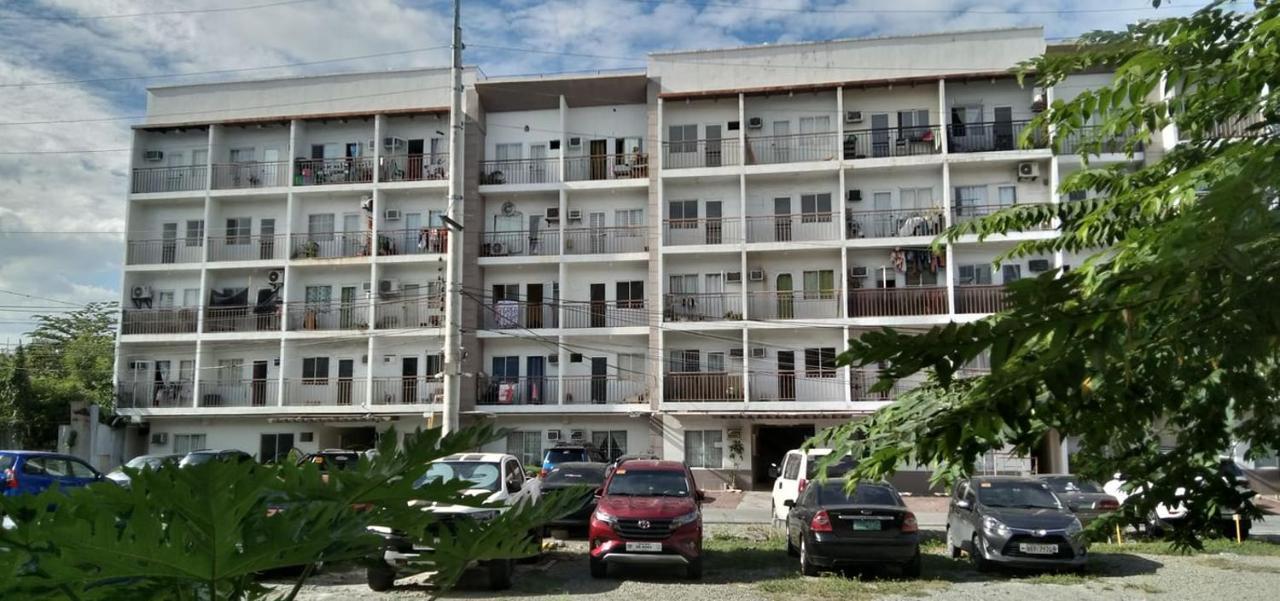 Ekonumi Rooms At Moonwalk Paranaque Paranaque City Экстерьер фото