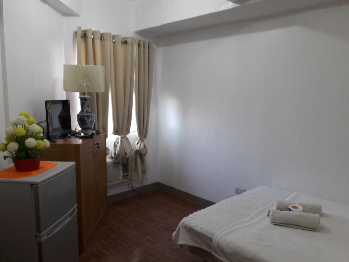 Ekonumi Rooms At Moonwalk Paranaque Paranaque City Экстерьер фото