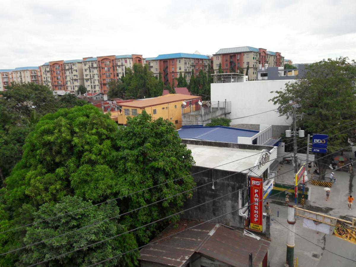 Ekonumi Rooms At Moonwalk Paranaque Paranaque City Экстерьер фото